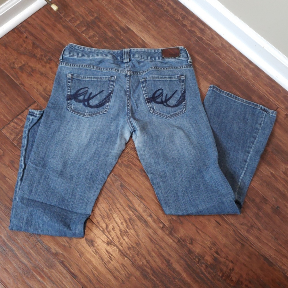 Blue Jean - Picture 2 of 2